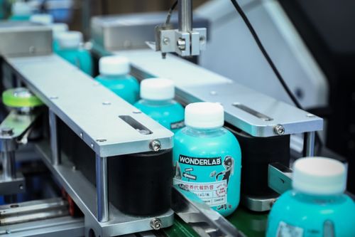 農(nóng)夫山泉上新自熱咖啡,蒙牛推燕麥奶,王飽飽開(kāi)賣奶茶 一周熱聞